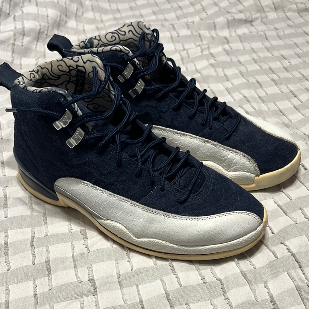 Nike Air Jordan 12 Retro International Flight Sneakers Men Size 9.5